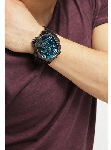 Diesel DZ7373 Uber Chief Chronograph Men's Watch – Red Dial & Black Steel Strap